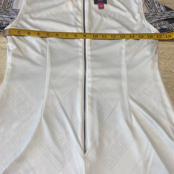 NWOT Vince Camuto blue,black & white spandex dress, see measurements in photos - Picture 5 of 11